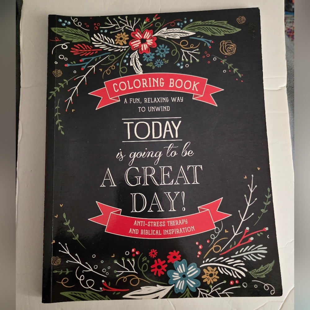 Bundle/3 Adult Coloring Books - Picture 13 of 16